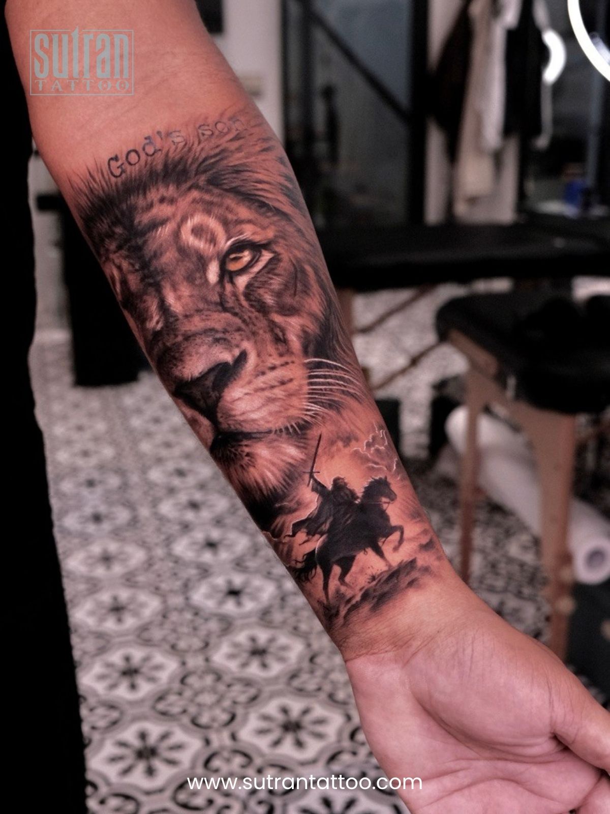 tattoo in ho chi minh
